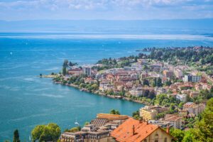 Montreux: A scenic city on the shores of Lake Geneva, famous for its lakeside promenade, cultural events, and breathtaking mountain views.