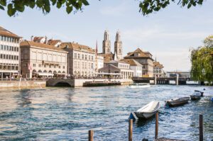 Grossmünster: Iconic twin-towered church symbolizing Zurich's cultural heritage and architectural grandeur.