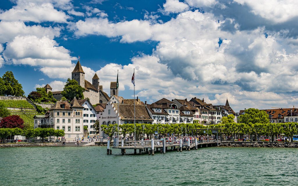 Rapperswil: A picturesque town on Lake Zurich, known for its medieval old town, charming rose gardens, and scenic waterfront.