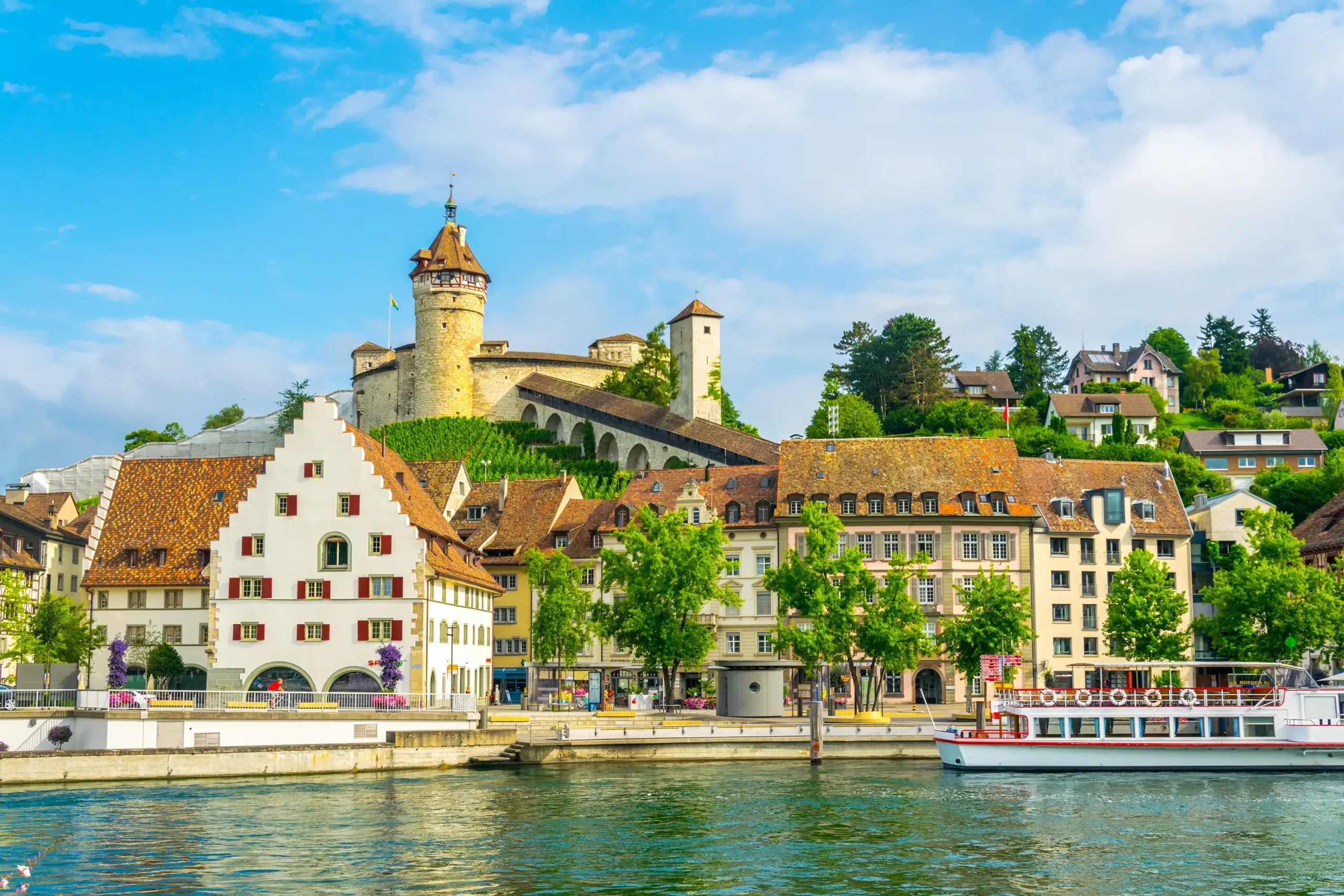 Scenic Schaffhausen in Switzerland - Discover the Charming Town and Picturesque Landscapes of the Swiss Countryside