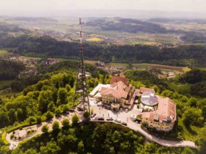 Panoramic view from Uetliberg, showcasing the breathtaking Swiss landscape and the city of Zurich