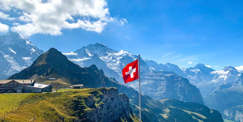 Mount Männlichen: A scenic alpine peak offering breathtaking views of the Swiss Alps and a gateway to outdoor adventures.
