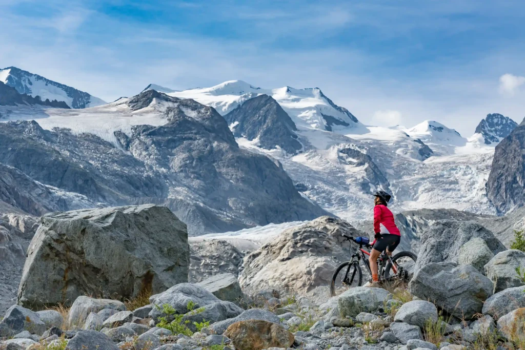 Mount Piz Bernina: Majestic peak in the Swiss Alps, home to the Bernina Range and captivating glaciers, showcasing alpine splendor.